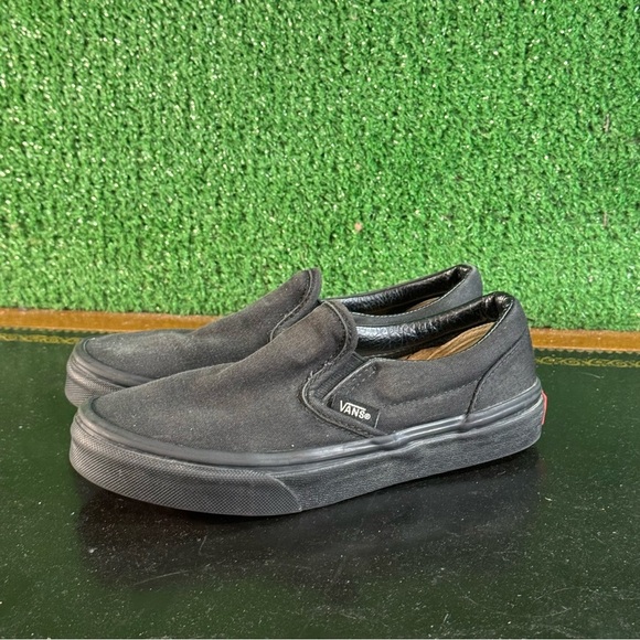 Vans Off The Wall Black Slip On Shoes Preschool Boys Size 2Y - Picture 1 of 6
